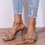 Mules Fetish Pumps
